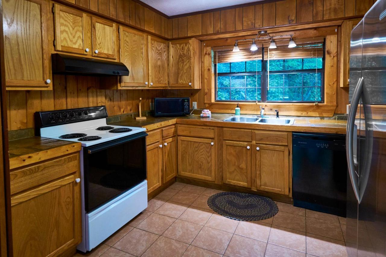 A Cabin In The Woods Pigeon Forge Ngoại thất bức ảnh