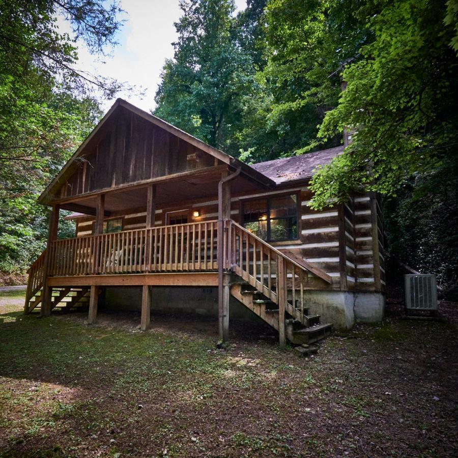 A Cabin In The Woods Pigeon Forge Ngoại thất bức ảnh