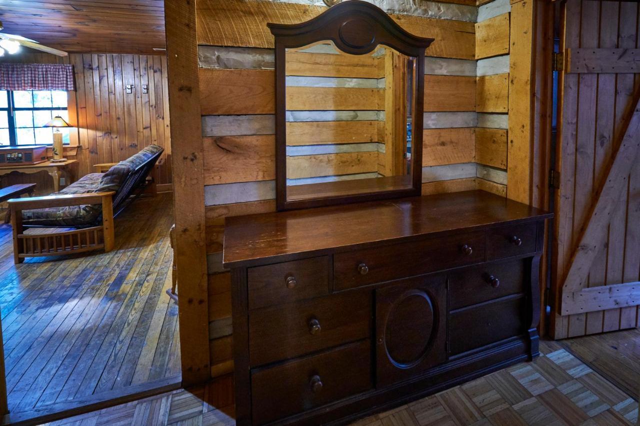 A Cabin In The Woods Pigeon Forge Ngoại thất bức ảnh