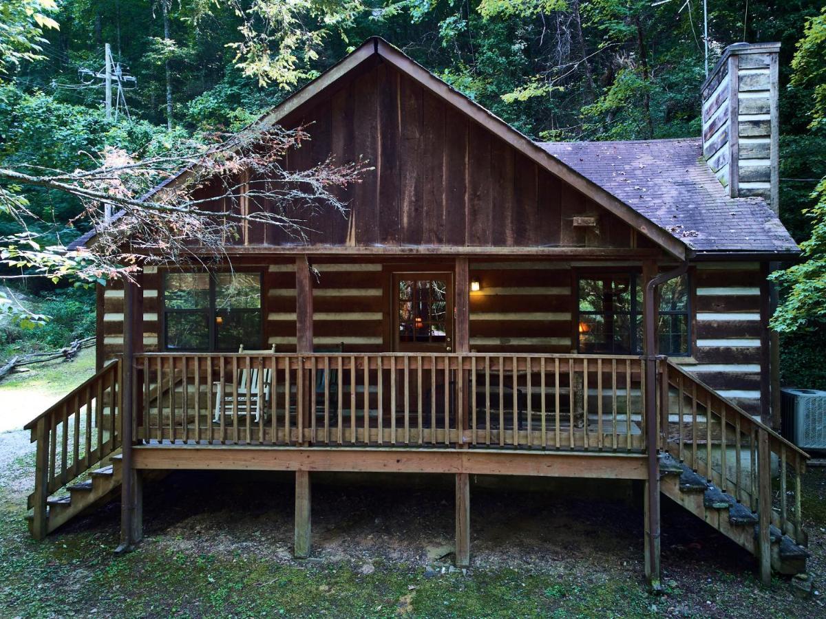 A Cabin In The Woods Pigeon Forge Ngoại thất bức ảnh