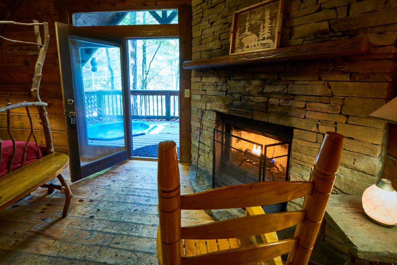 A Cabin In The Woods Pigeon Forge Ngoại thất bức ảnh