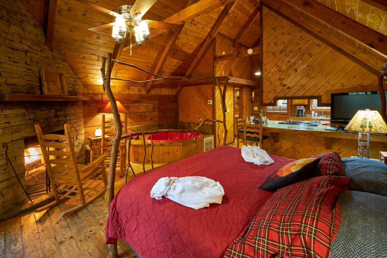 A Cabin In The Woods Pigeon Forge Ngoại thất bức ảnh